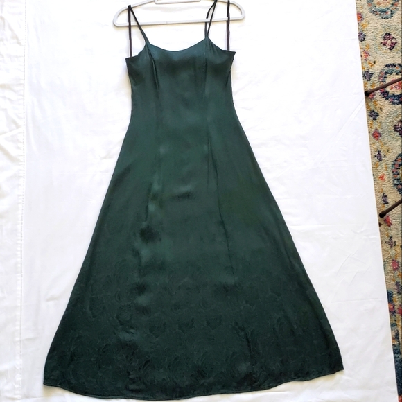 Vintage Forest Green Patterned Dress - Picture 1 of 5